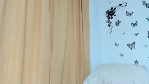 jenniferloveyou online show from 10/13/25, 04:40