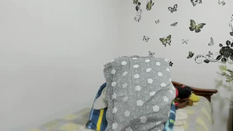 Snapshot of jenniferloveyou chatting on 04/26/26, 12:14 jenniferloveyou online show from 04/26/26, 12:14