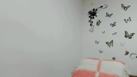 Snapshot of jenniferloveyou chatting on 05/19/26, 05:08 jenniferloveyou online show from 05/19/26, 05:08