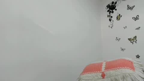 Snapshot of jenniferloveyou chatting on 05/30/26, 11:51 jenniferloveyou online show from 05/30/26, 11:51
