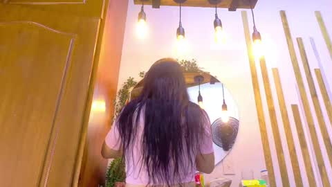 Jennifer vega  online show from 05/14/26, 08:37