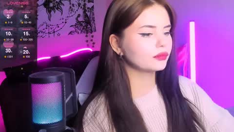 Jenni online show from 12/14/24, 01:28