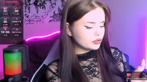 Jenni online show from 12/18/24, 12:40