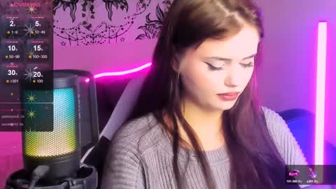 Jenni online show from 12/18/24, 07:41