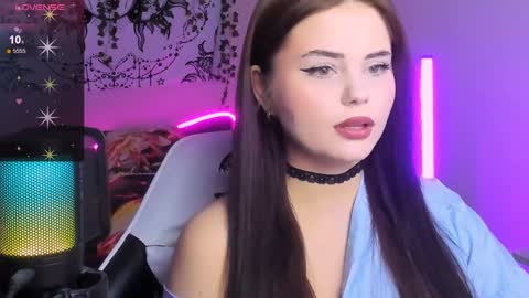 Jenni online show from 12/20/24, 04:14