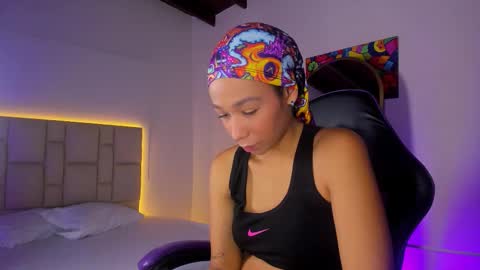 jenny__lawrence online show from 11/09/25, 07:34