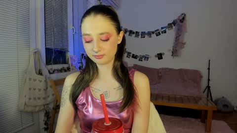 Snapshot of jenny_cox_love chatting on 01/14/25, 07:11 Jennifer Jenny Darling   online show from 01/14/25, 07:11