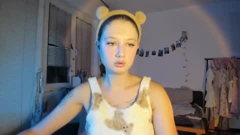 Snapshot of jenny_cox_love chatting on 11/02/25, 07:27 Jennifer Jenny Darling online show from 11/02/25, 07:27