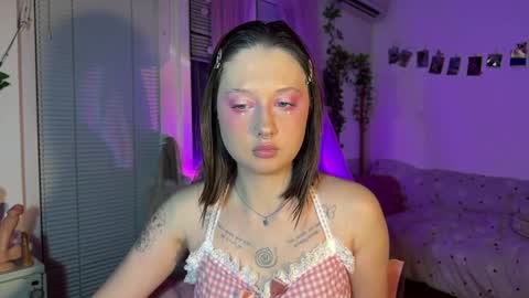 Snapshot of jenny_cox_love chatting on 04/24/26, 07:16 Jennifer Jenny Darling online show from 04/24/26, 07:16