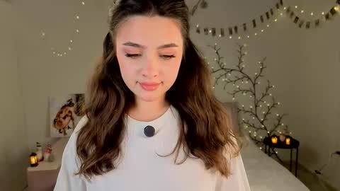 Snapshot of jenny_dellrose chatting on 12/15/25, 06:45 jenny_dellrose online show from 12/15/25, 06:45