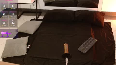 Snapshot of jenny_golden1 chatting on 09/16/25, 01:34 Jenny  online show from 09/16/25, 01:34