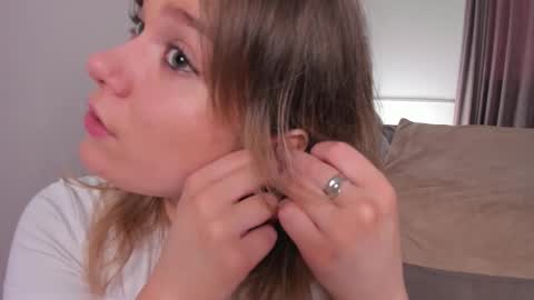 Snapshot of jenny_hardy chatting on 02/17/26, 01:18 Jenny my next stream is on Saturday at 1 pmUTC Welcome to my WhatsApp 3 online show from 02/17/26, 01:18