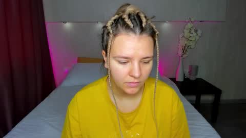 Jenny online show from 10/26/25, 09:15