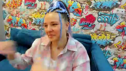 Snapshot of jenny_jimmy chatting on 07/15/26, 01:22 Jenny online show from 07/15/26, 01:22