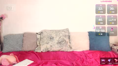 Jenny  online show from 11/19/25, 09:37