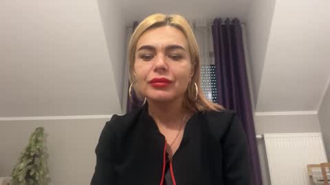 Jenny online show from 01/03/25, 08:43