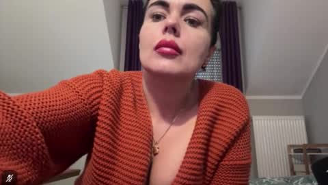 Jenny online show from 12/05/25, 08:01