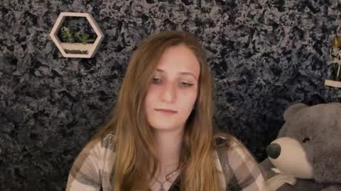 jenny_smille_ online show from 05/20/26, 08:20