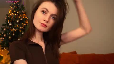 Snapshot of jennyfer_me chatting on 01/16/26, 11:25 jennyfer_me online show from 01/16/26, 11:25