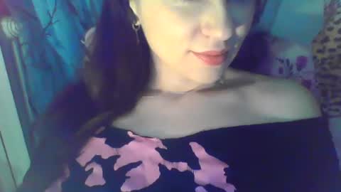 Snapshot of jennyferdoe chatting on 02/16/25, 01:36 jennyferdoe online show from 02/16/25, 01:36
