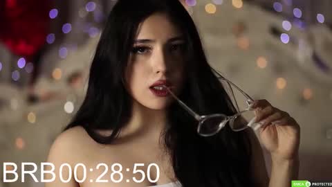 Jenny Ferguson online show from 10/19/25, 06:14