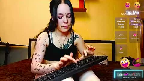 JennyRass online show from 04/25/26, 04:37