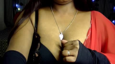 Snapshot of jennysinghaniya chatting on 12/11/24, 08:39 jenny online show from 12/11/24, 08:39