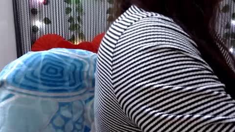 Snapshot of jennysinghaniya chatting on 12/21/24, 07:13 jenny online show from 12/21/24, 07:13