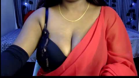 Snapshot of jennysinghaniya chatting on 01/05/25, 07:39 jenny online show from 01/05/25, 07:39