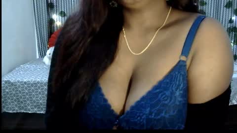 Snapshot of jennysinghaniya chatting on 01/08/25, 03:07 jenny online show from 01/08/25, 03:07