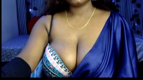 Snapshot of jennysinghaniya chatting on 02/11/25, 09:20 jenny online show from 02/11/25, 09:20