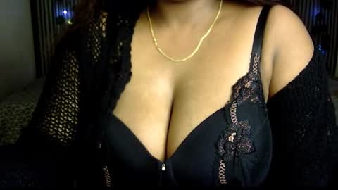 Snapshot of jennysinghaniya chatting on 03/09/25, 06:39 jenny online show from 03/09/25, 06:39