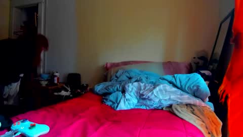 Snapshot of jenovakitty chatting on 11/22/25, 04:39 Jenn - come to my onlyfans online show from 11/22/25, 04:39