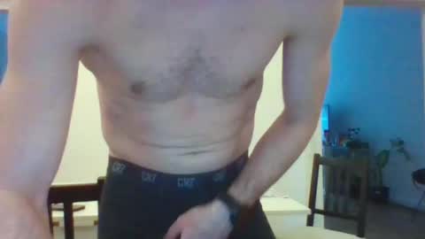 Snapshot of jeny445 chatting on 03/08/25, 04:28 Jacky online show from 03/08/25, 04:28