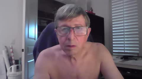 Snapshot of jep56 chatting on 01/08/26, 06:43 jep56 online show from 01/08/26, 06:43