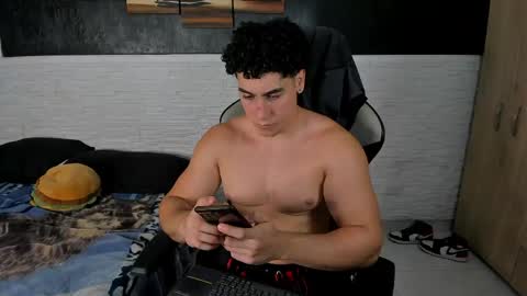 Snapshot of jepplay chatting on 05/13/26, 05:16 jepplay online show from 05/13/26, 05:16