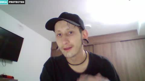 Snapshot of jerelovedfreak chatting on 04/15/26, 05:47 J online show from 04/15/26, 05:47