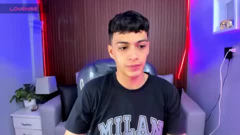 Snapshot of jeremias_1 chatting on 07/21/26, 12:40 JEREMIAS online show from 07/21/26, 12:40