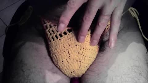 Snapshot of jeremphp chatting on 10/03/25, 05:26 Nice to meet u thumb up me please its important online show from 10/03/25, 05:26