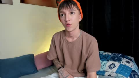 Snapshot of jeremy_salvatore_ chatting on 01/16/25, 06:35 jero independent model online show from 01/16/25, 06:35