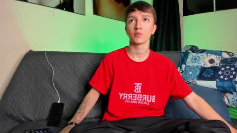 Snapshot of jeremy_salvatore_ chatting on 01/22/25, 07:46 jero independent model online show from 01/22/25, 07:46