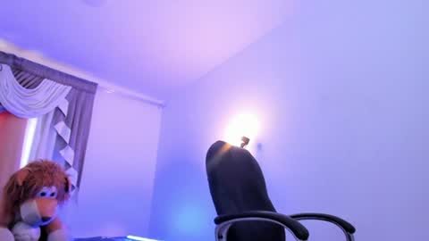 Snapshot of jeremyy_boy chatting on 07/28/26, 02:13 Jeremy online show from 07/28/26, 02:13