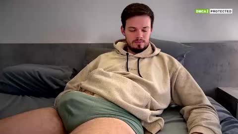 Snapshot of jerked_letto chatting on 02/11/25, 09:20 jerked_letto online show from 02/11/25, 09:20