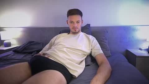 Snapshot of jerked_letto chatting on 09/21/25, 11:12 jerked_letto online show from 09/21/25, 11:12