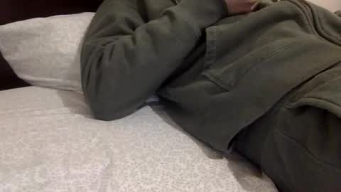 Snapshot of jerking_off_1 chatting on 11/12/25, 04:35 jerking_off_1 online show from 11/12/25, 04:35