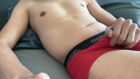 Snapshot of jerkoffincali chatting on 05/27/26, 07:55 Dirty Talk Makes Me Cum Hard online show from 05/27/26, 07:55