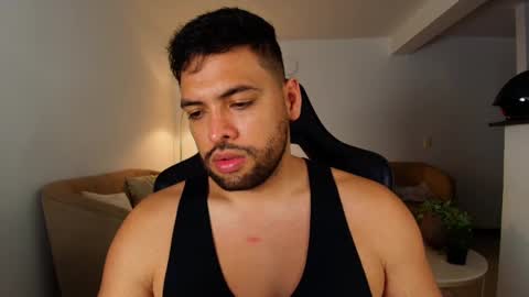 Snapshot of jerome3773 chatting on 02/16/25, 05:59 jerome3773 online show from 02/16/25, 05:59