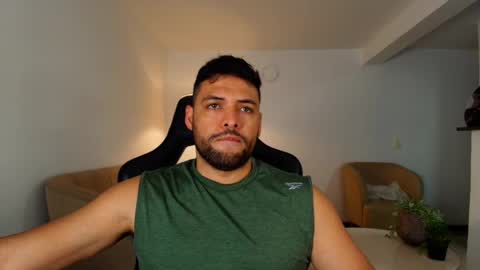 Snapshot of jerome3773 chatting on 02/19/25, 12:14 jerome3773 online show from 02/19/25, 12:14