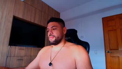 Snapshot of jerome3773 chatting on 11/25/25, 09:37 jerome3773 online show from 11/25/25, 09:37