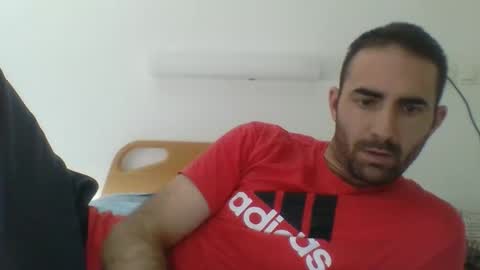 Snapshot of jeropa5476 chatting on 12/20/25, 01:40 jeropa5476 online show from 12/20/25, 01:40